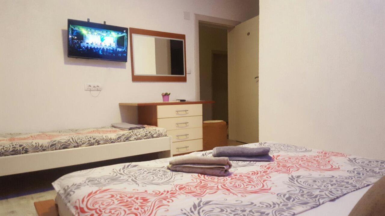 Apartments Ardoni Ulcinj Exterior photo