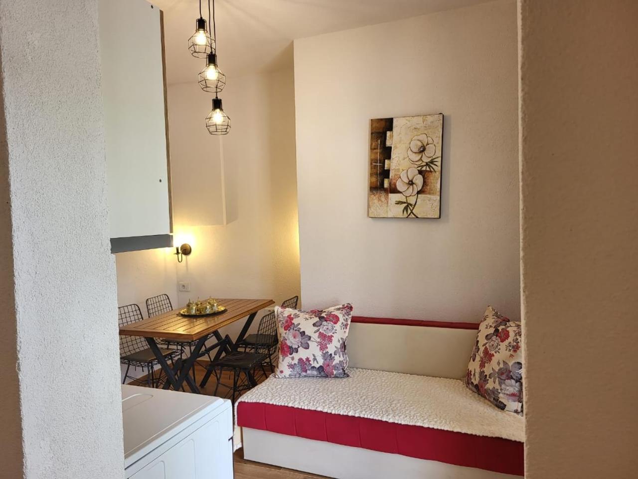 Apartments Ardoni Ulcinj Exterior photo