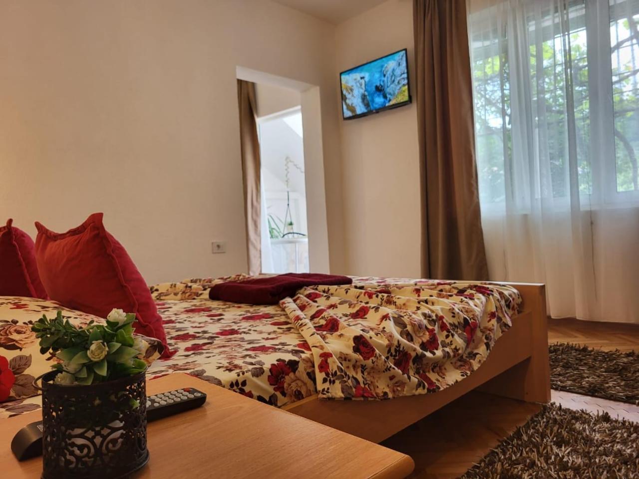 Apartments Ardoni Ulcinj Exterior photo