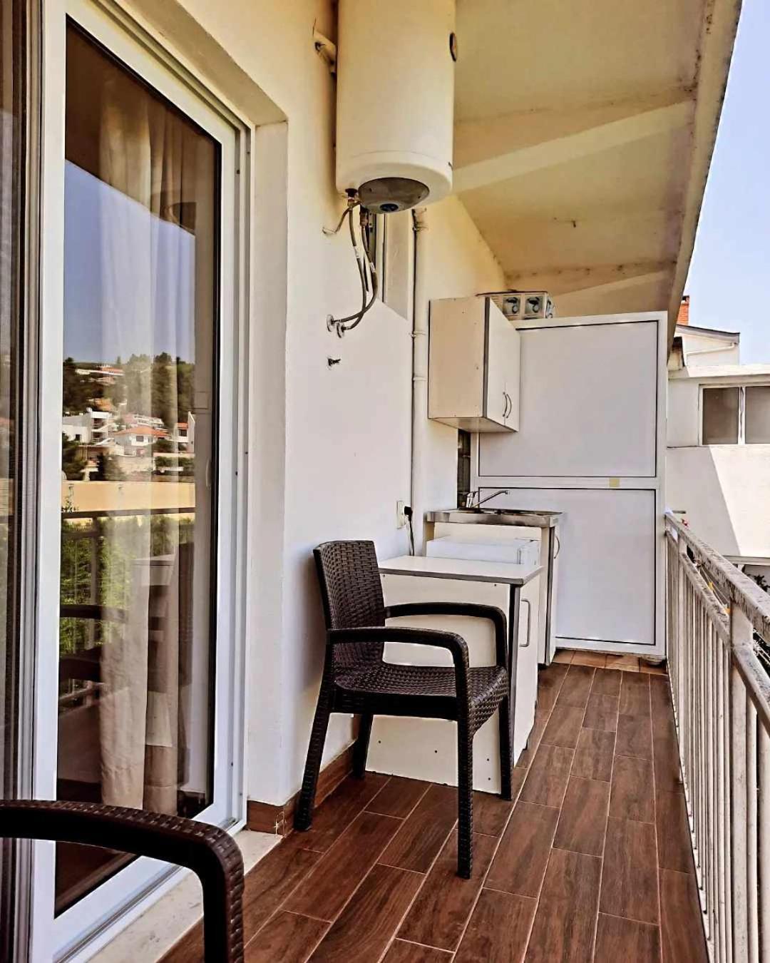 Apartments Ardoni Ulcinj Exterior photo